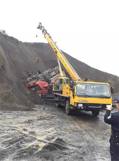 靖江上犹道路救援